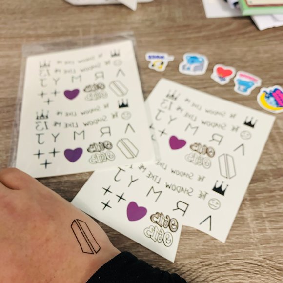 4 Sheets BTS Bangtan Jung Kook Hand Temporary Tattoos - Picture 2 of 5